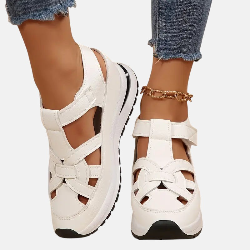 White / 10.5