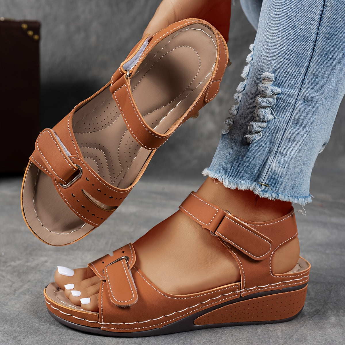 Brown / 10