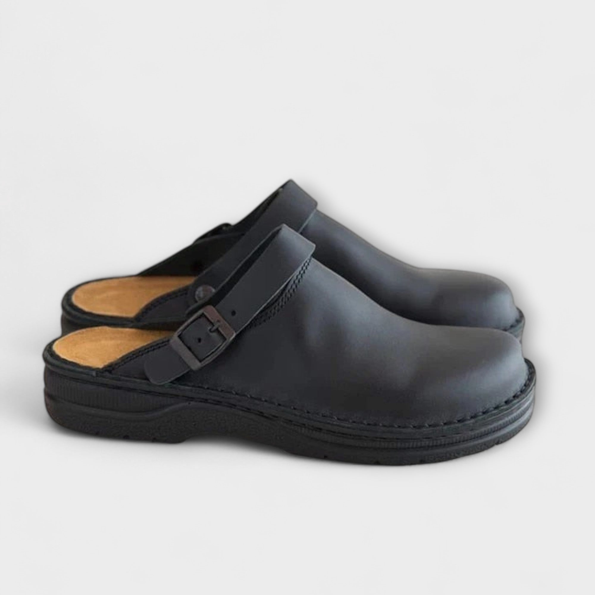 Black / 13