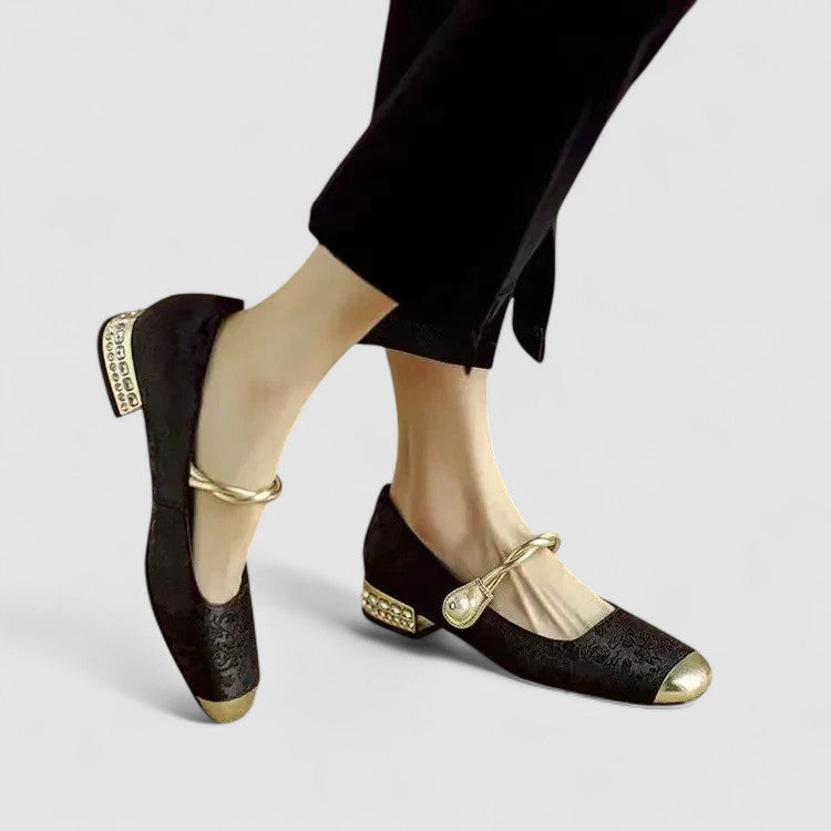 Black / US WOMEN 9/9.5